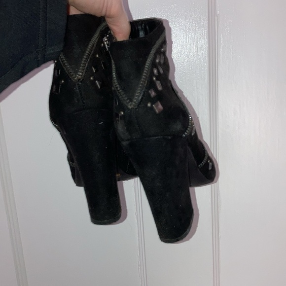 Jessica Simpson heals - Picture 2 of 2